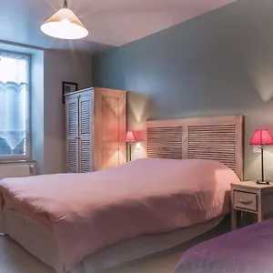 https://lauberge.hotels-rhonealpes.com